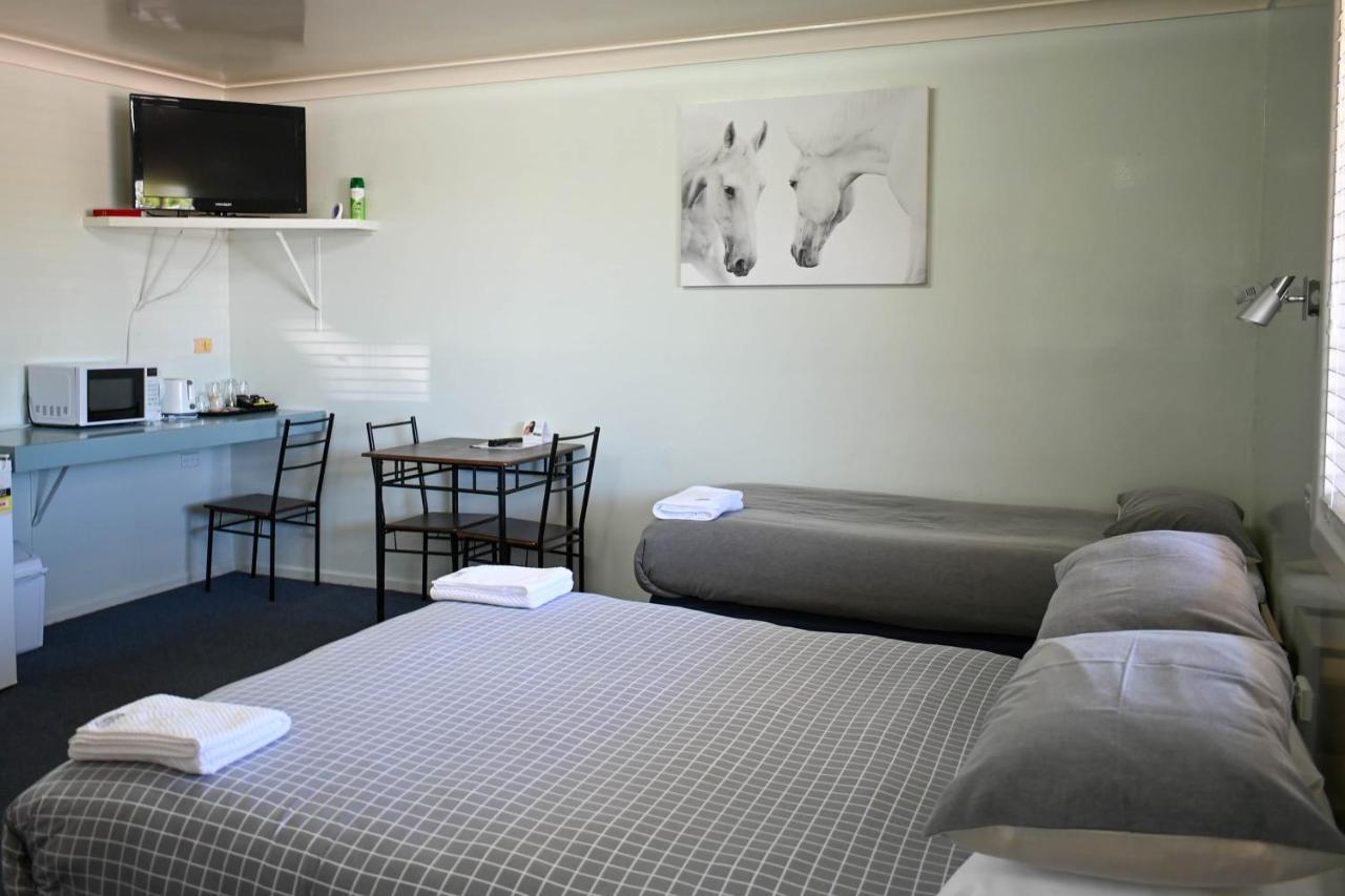 Motel Blackall Eksteriør bilde
